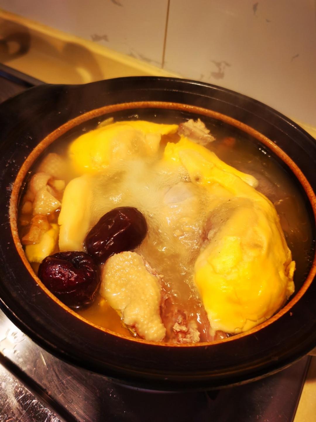 大补汤（榴莲煲鸡）附赠选榴莲方法