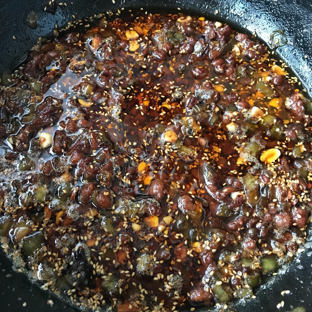 奶奶祖传秘制超香牛肉辣椒酱-下饭必备！