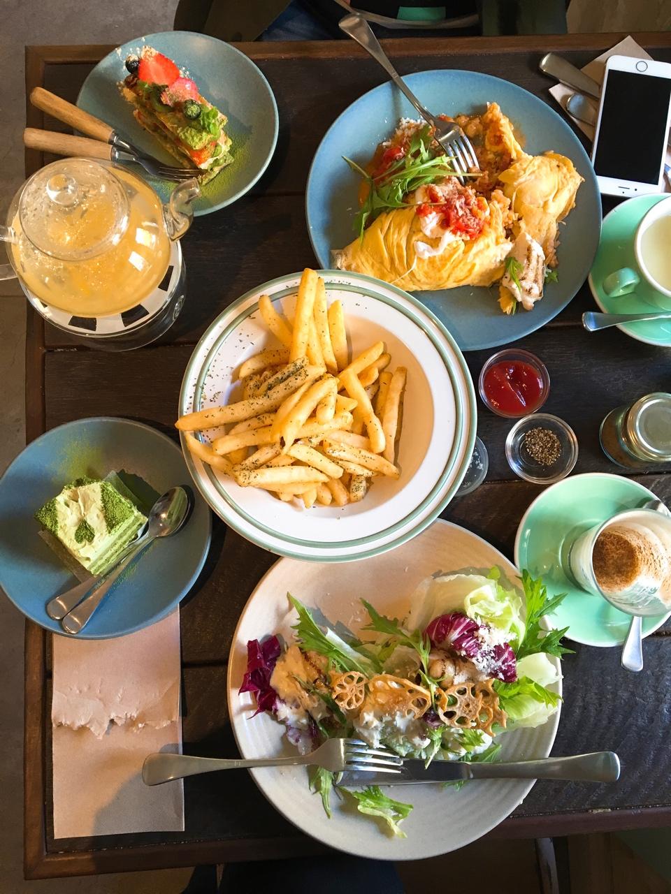 莓果抹茶拿破仑（附抹茶卡仕达酱做法）