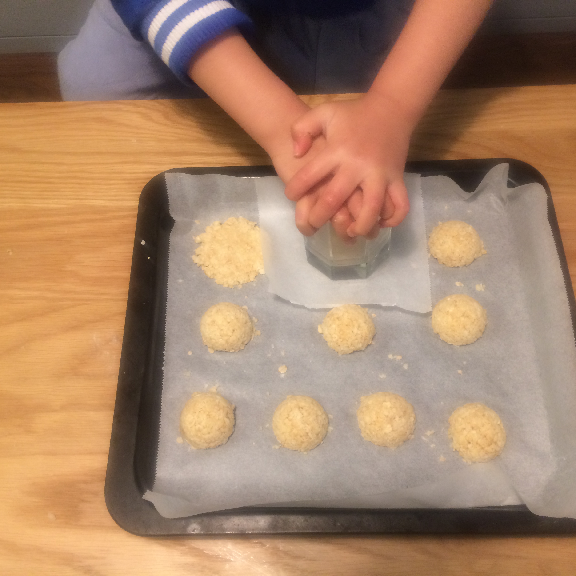 4岁娃神制作--零热量燕麦饼的做法 步骤8
