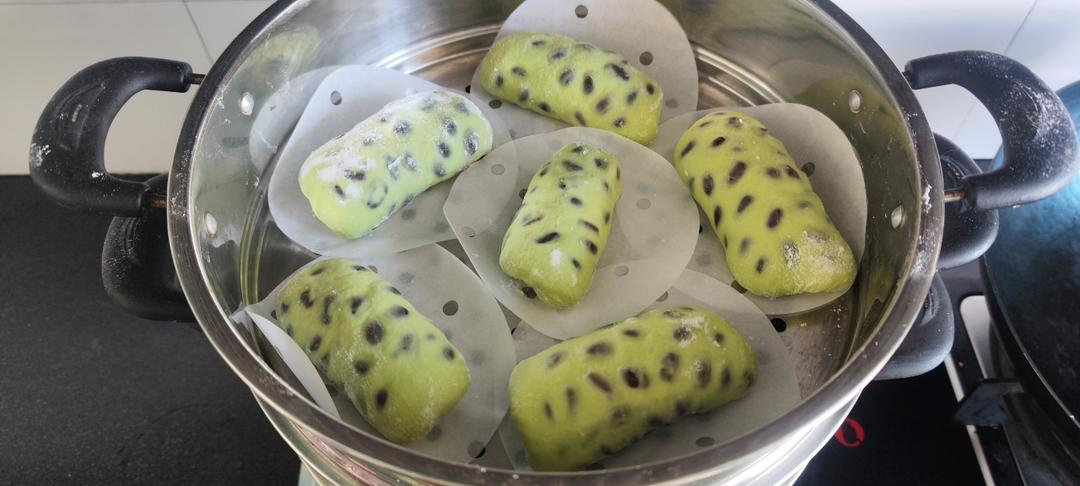 菠菜汁加了它 馒头颜色翠绿不变色 附细节视频详解