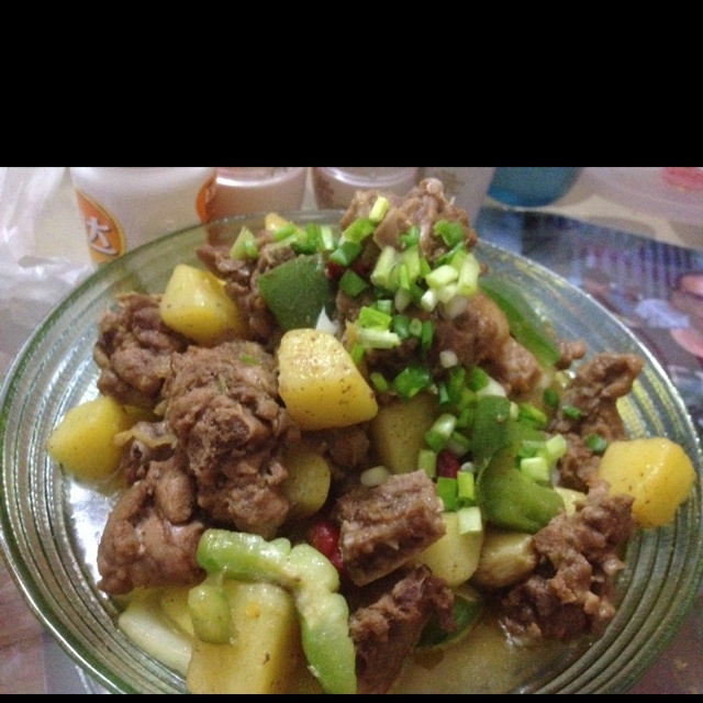 土豆烧鸭