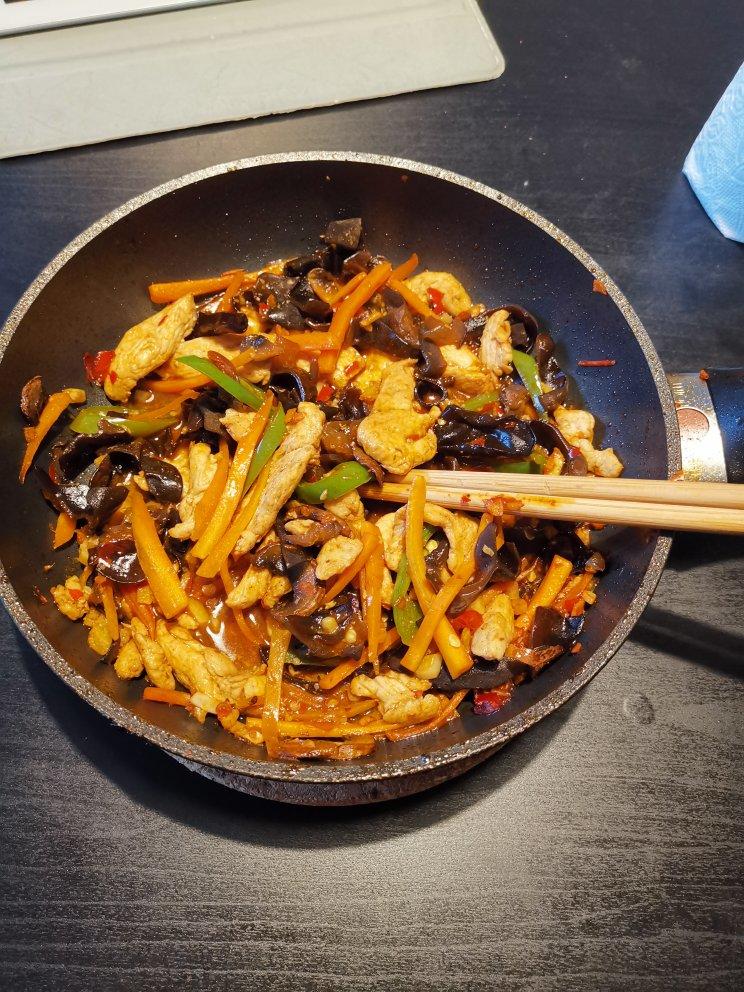 鸡胸肉做鱼香肉丝（美食家大雄版）