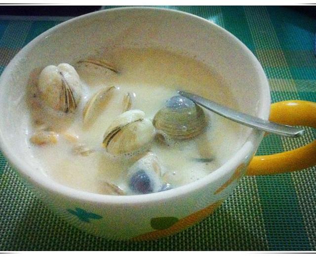 味增蛤蜊豆腐汤的做法