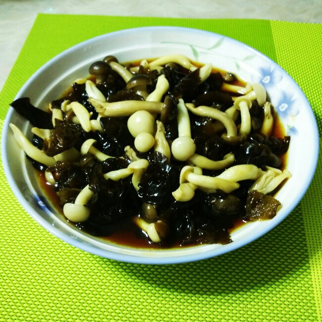 凉拌黑木耳