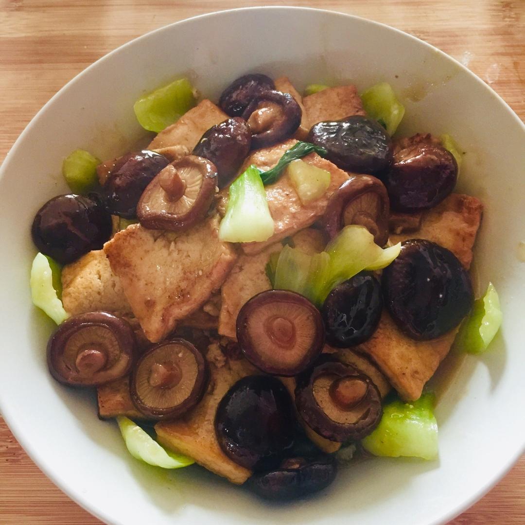 香菇油菜烧豆腐
