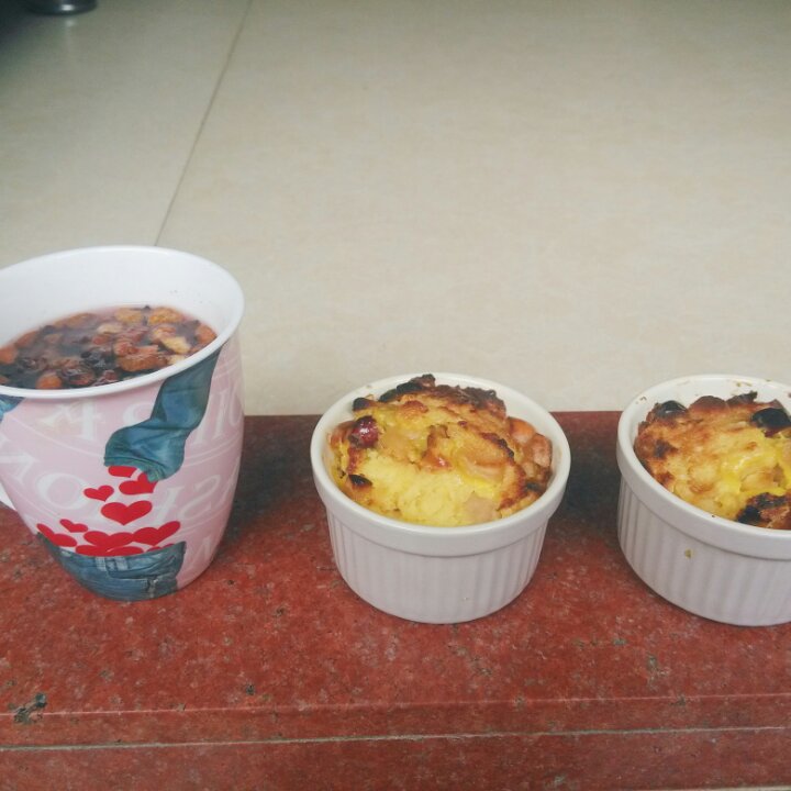 吐司蛋奶烤布丁
