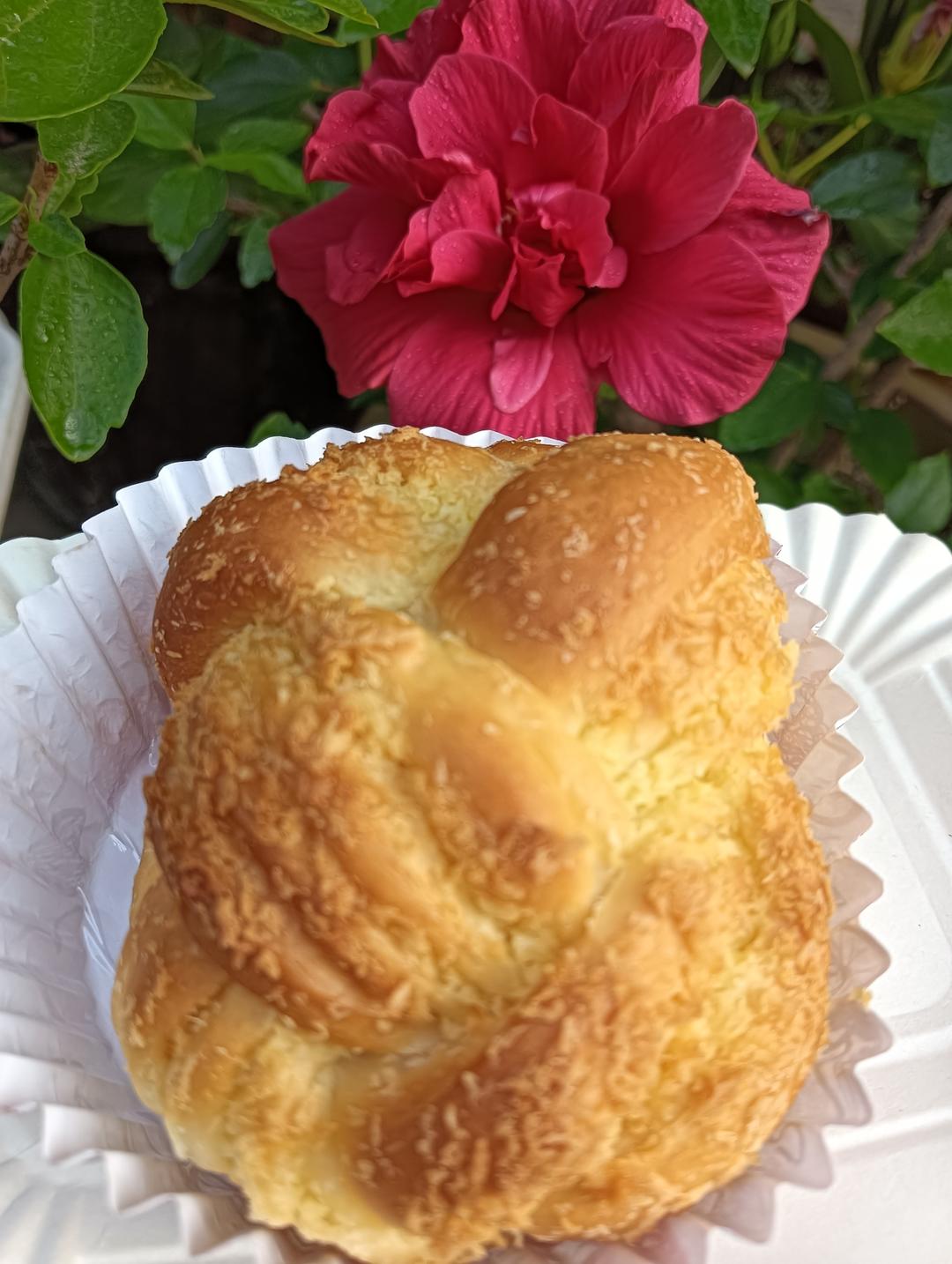 奶香椰蓉小面包