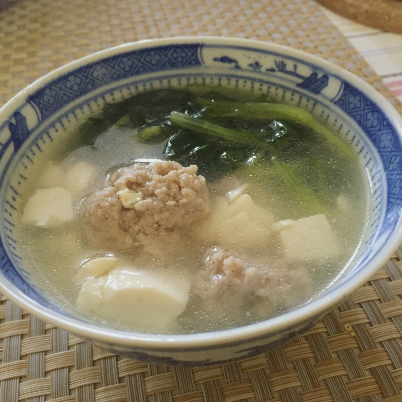 小白菜肉丸汤