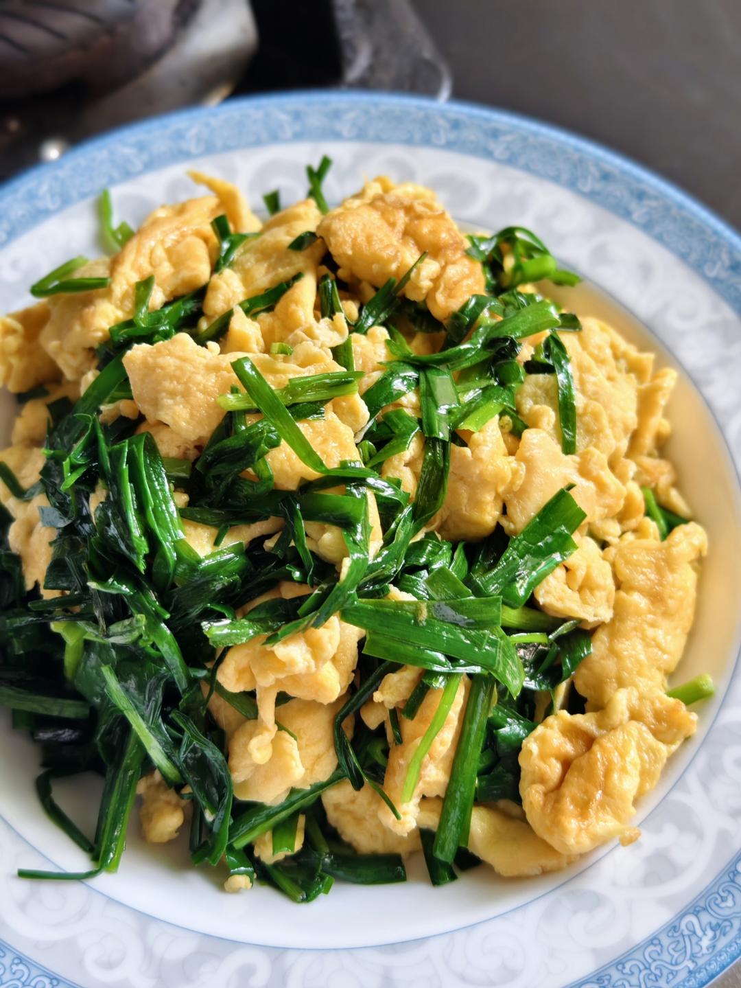 韭菜炒鸡蛋——三分钟快手下饭菜 掌握火候的秘诀