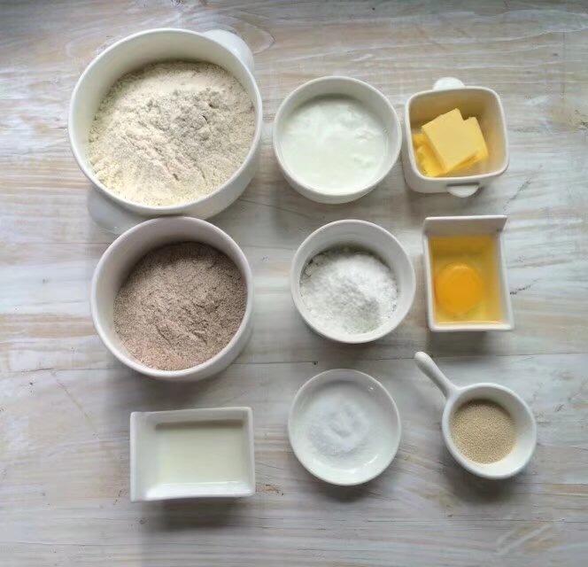 纯奶手撕吐司的做法 步骤1