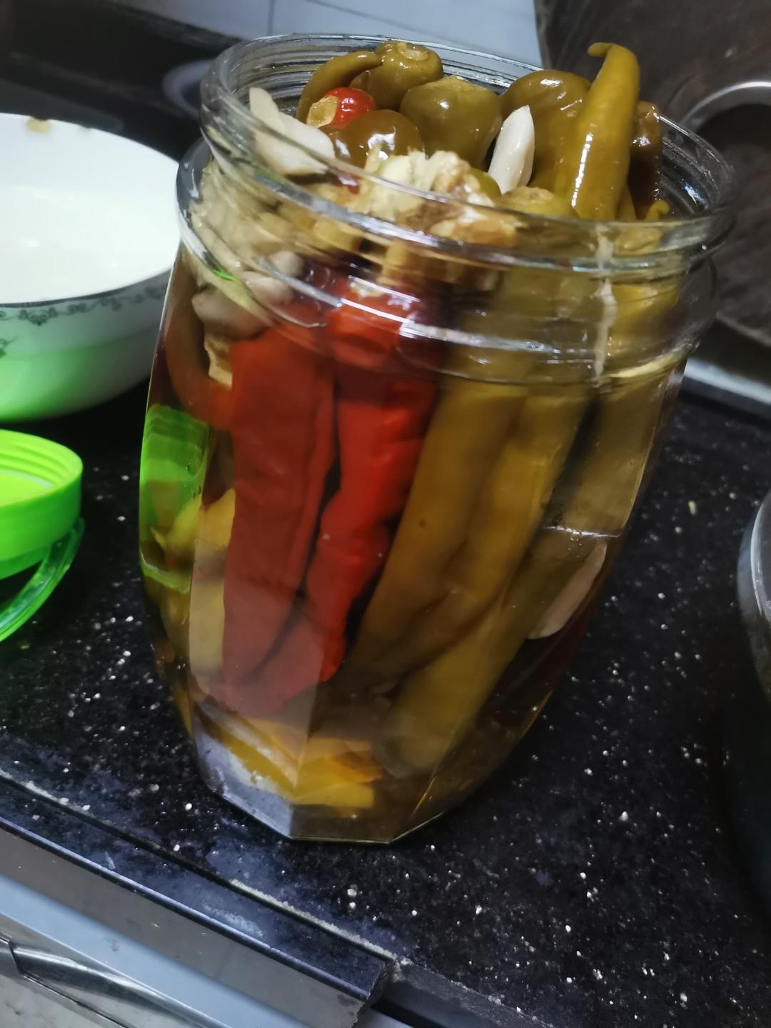 自制泡椒（腌小米椒）