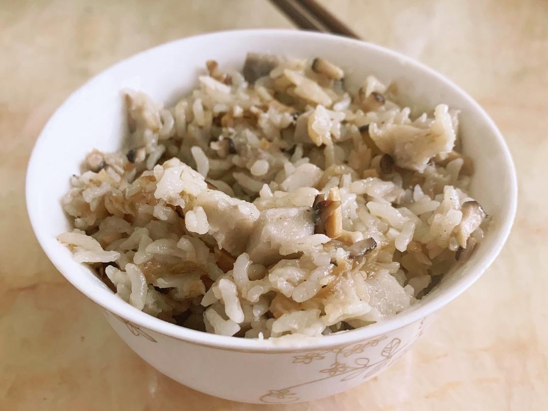 香菇芋头炊饭