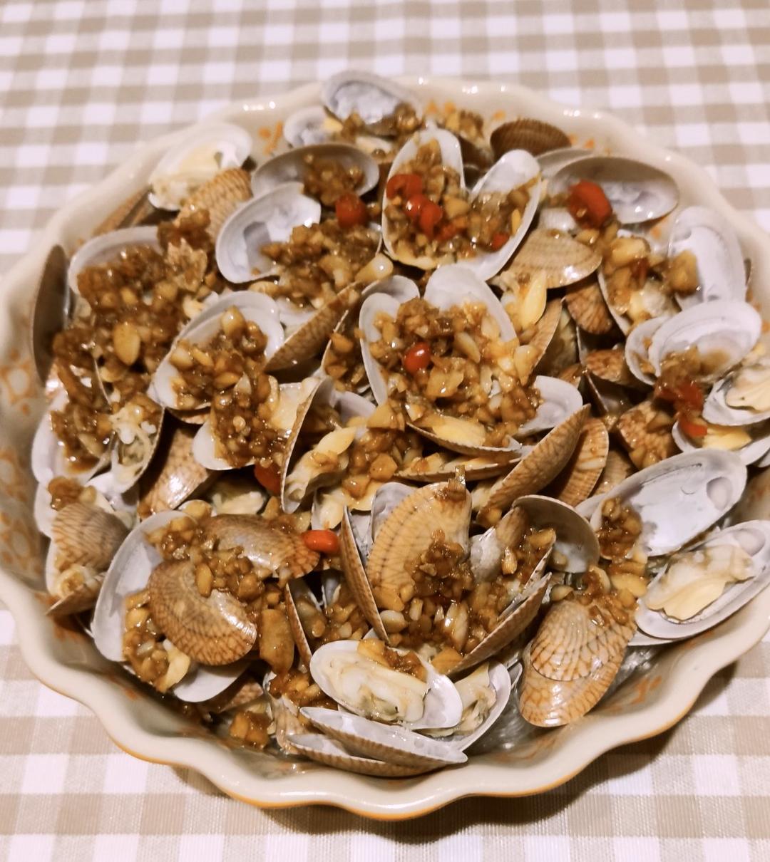 蒜蓉粉丝蒸双鲜（蒜蓉粉丝蒸花甲虾）