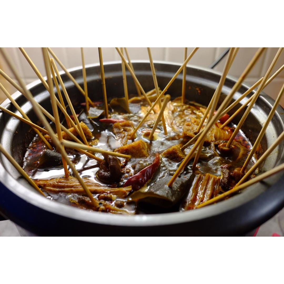 不吃路边摊，不放添加剂，自己在家就能做超好吃的串串香（红油钵钵鸡）