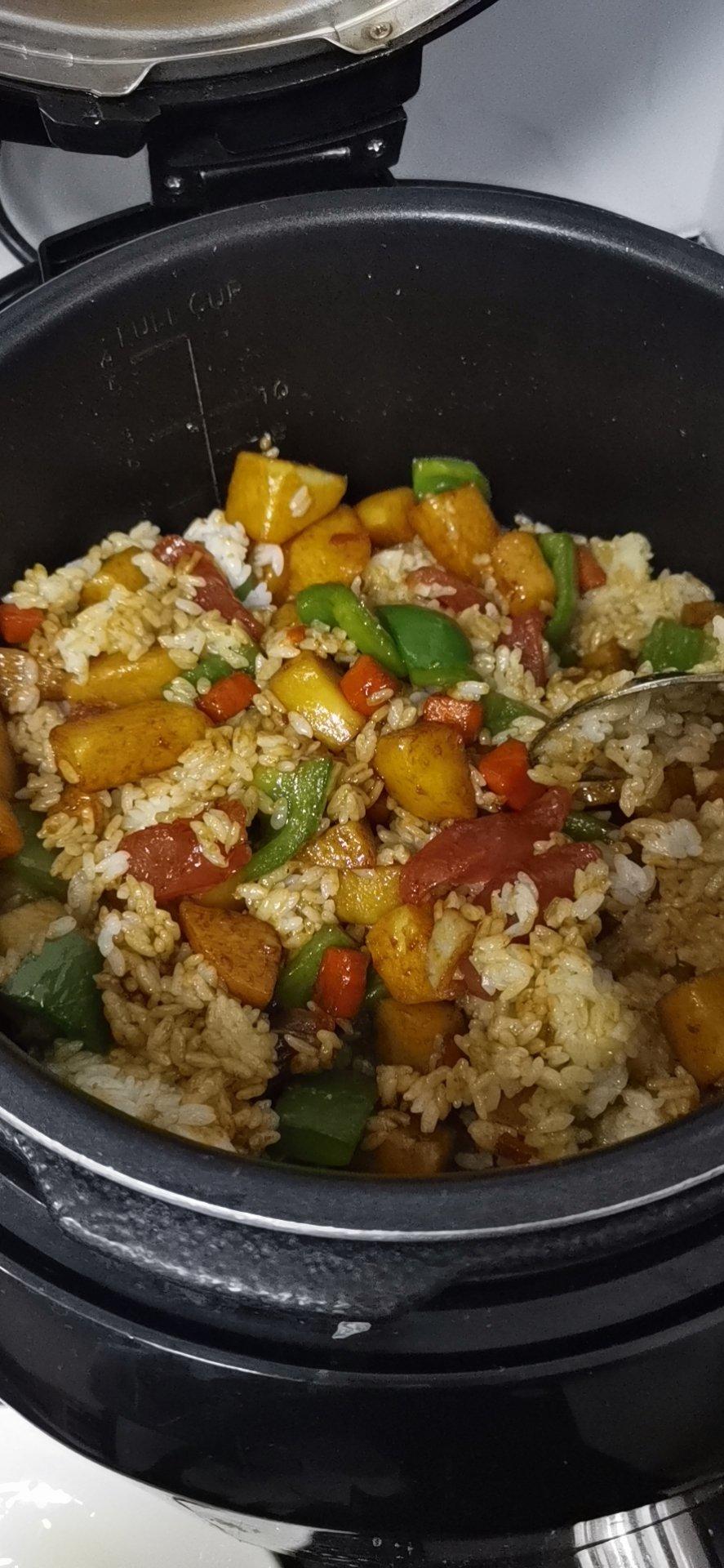 香肠土豆焖饭❗️❗️电饭煲懒人做法