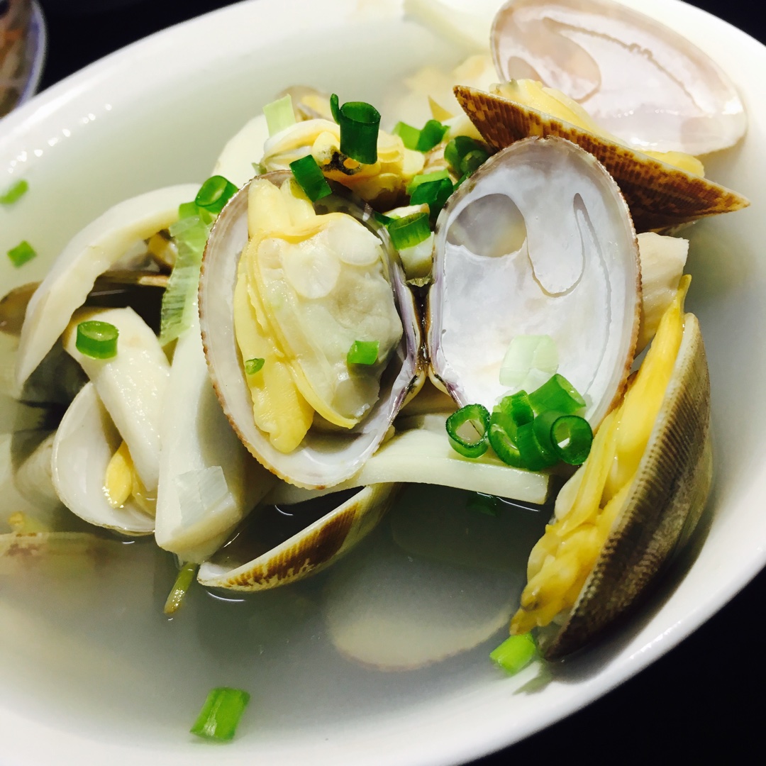 鲜味蛤蜊汤的做法