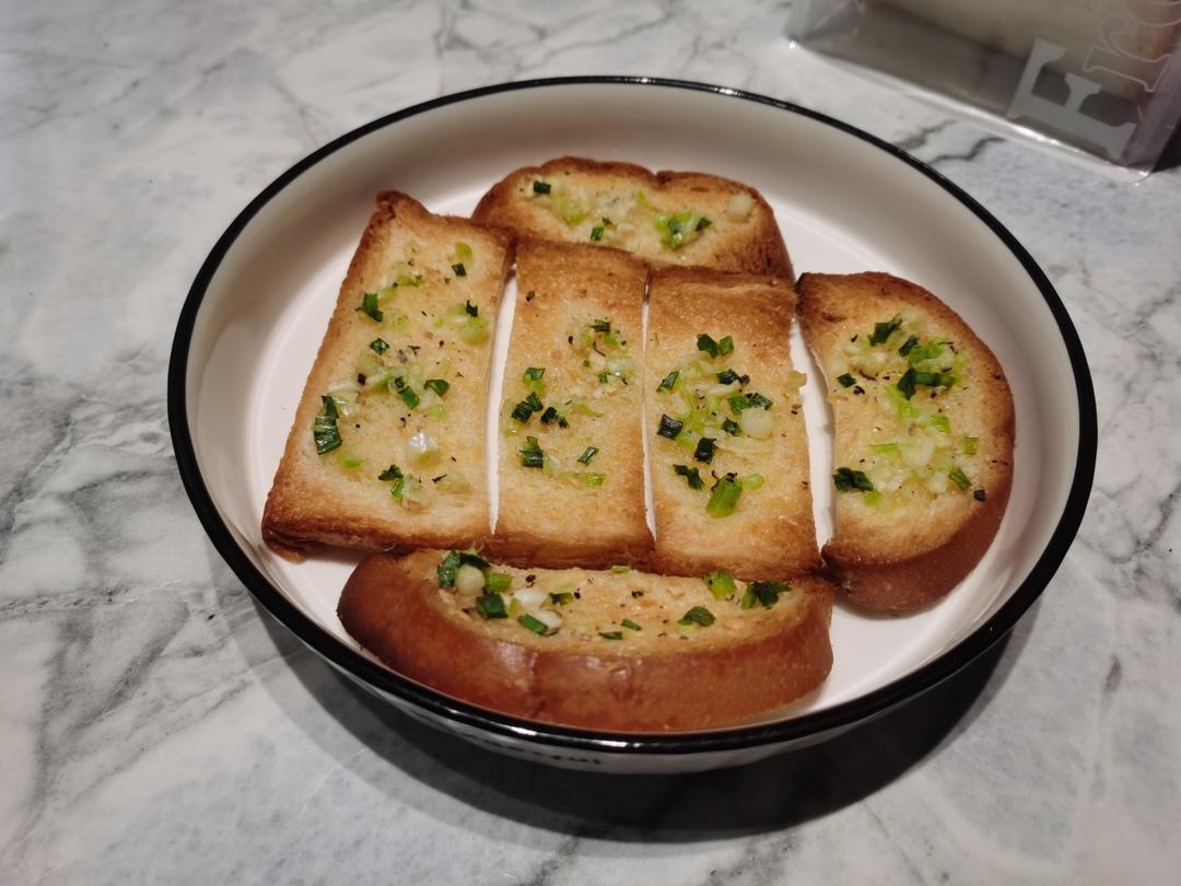 香蒜面包条