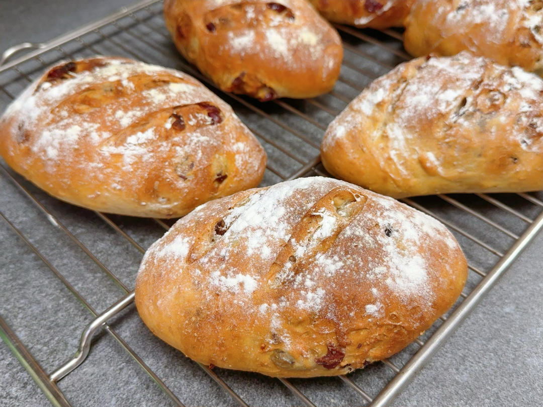 网红面包店的莓果三重奏欧包，在家也能轻松复刻