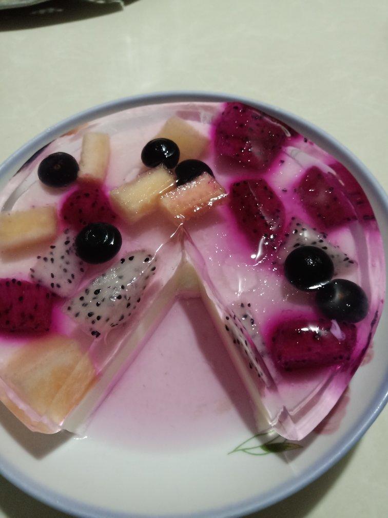 屁七的娘亲做的果冻蛋糕