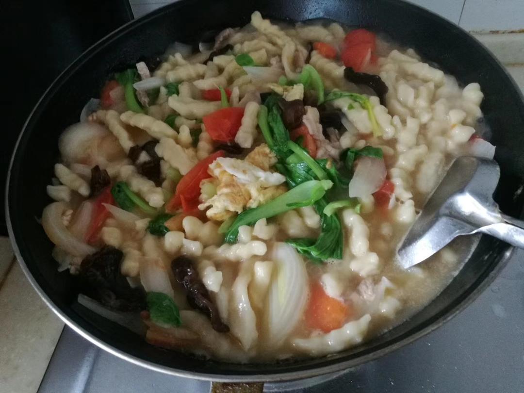 炒手工面疙瘩