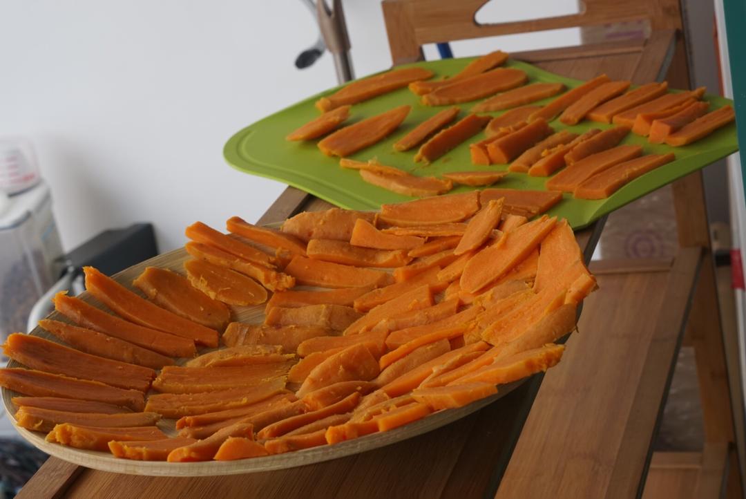 只需要阳光的小零食～地瓜干的做法 步骤4