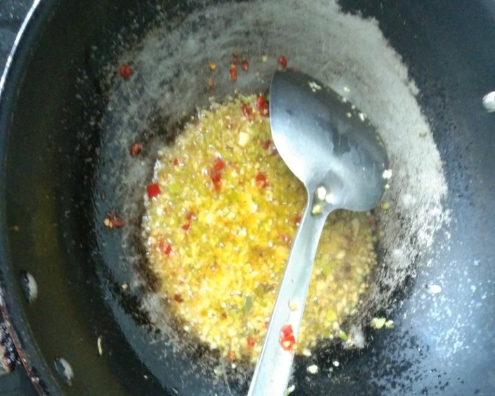 凉拌马齿苋（材料简单）炒鸡好吃😋😋的做法 步骤4