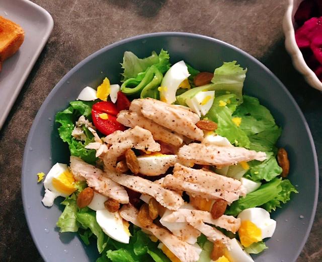高蛋白美味低脂高颜值鸡胸肉蔬菜沙拉（超详细视频）的做法