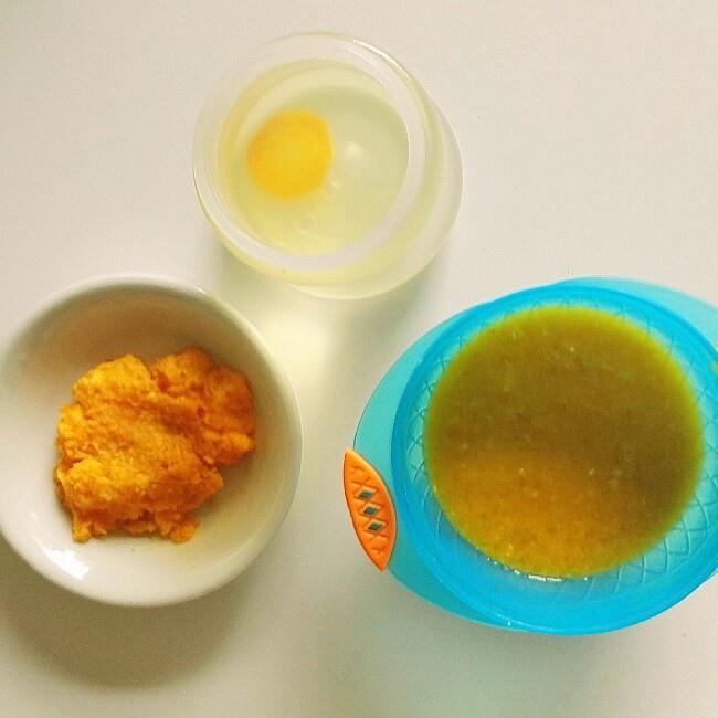 暖球妈咪--分分钟搞定辅食之宝贝7月篇
(胡萝卜蛋黄“饼”+南瓜米糊+胡萝卜水)