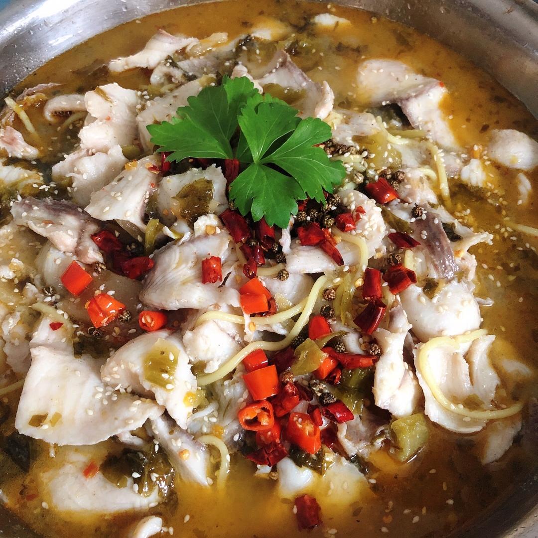 管小姐很牛逼做的家常做法酸菜鱼