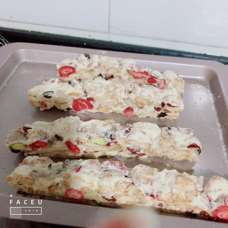 雪花酥（雪花饼，牛轧奶芙，奶酥）