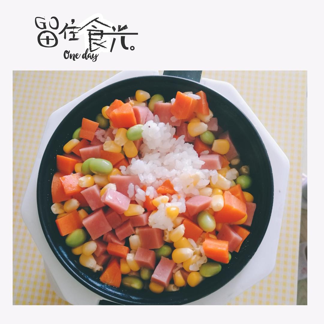 电饭煲焖饭