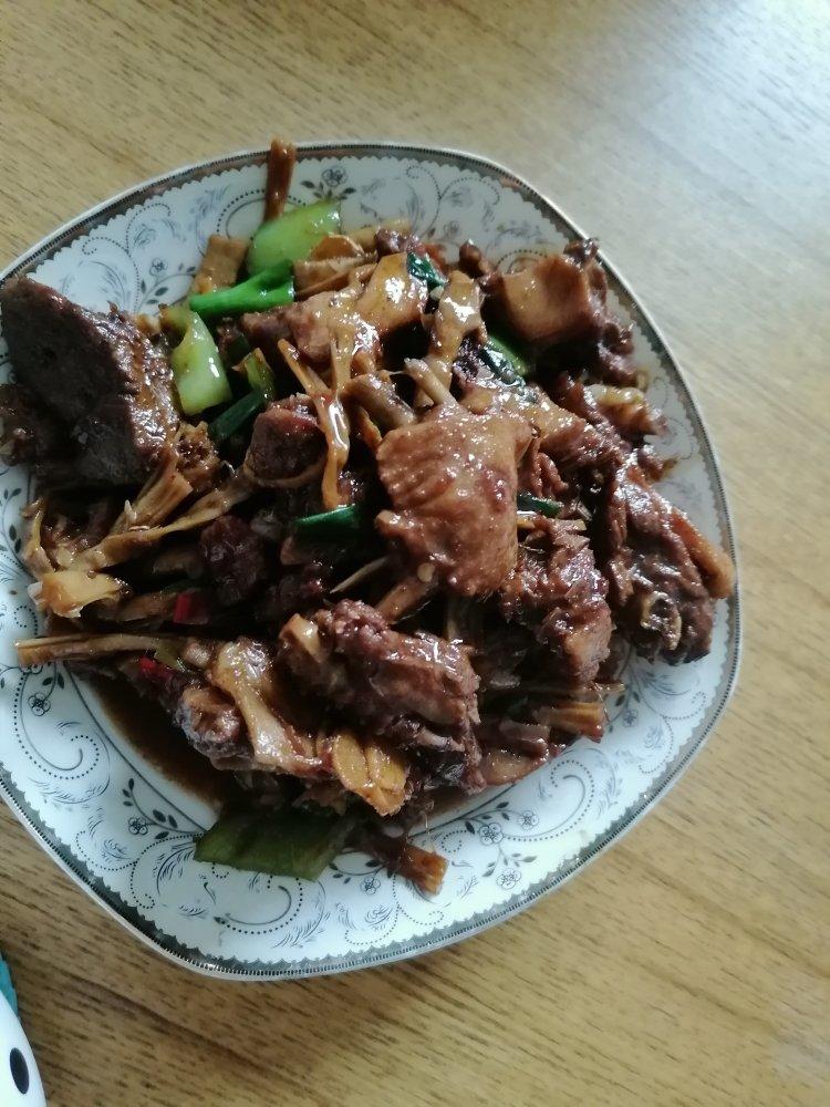 香辣啤酒鸭