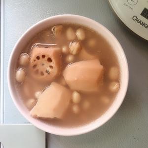 煲一款汤好喝材料也好吃的汤花生莲藕汤的做法 步骤7