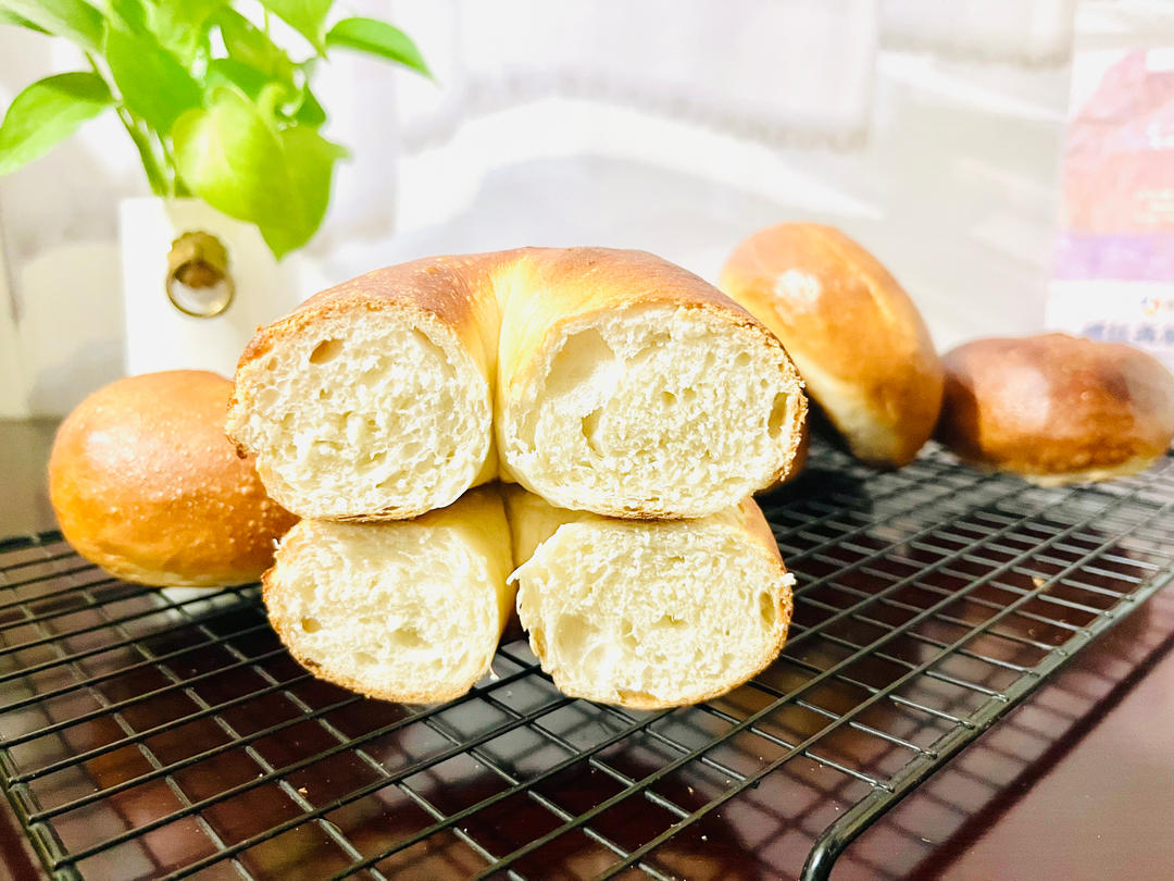 纯奶手撕吐司的做法 步骤1