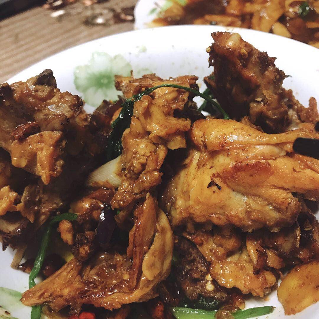 辣炒鸡架
