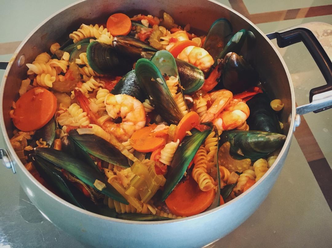 Cioppino（意式炆海鲜汤）