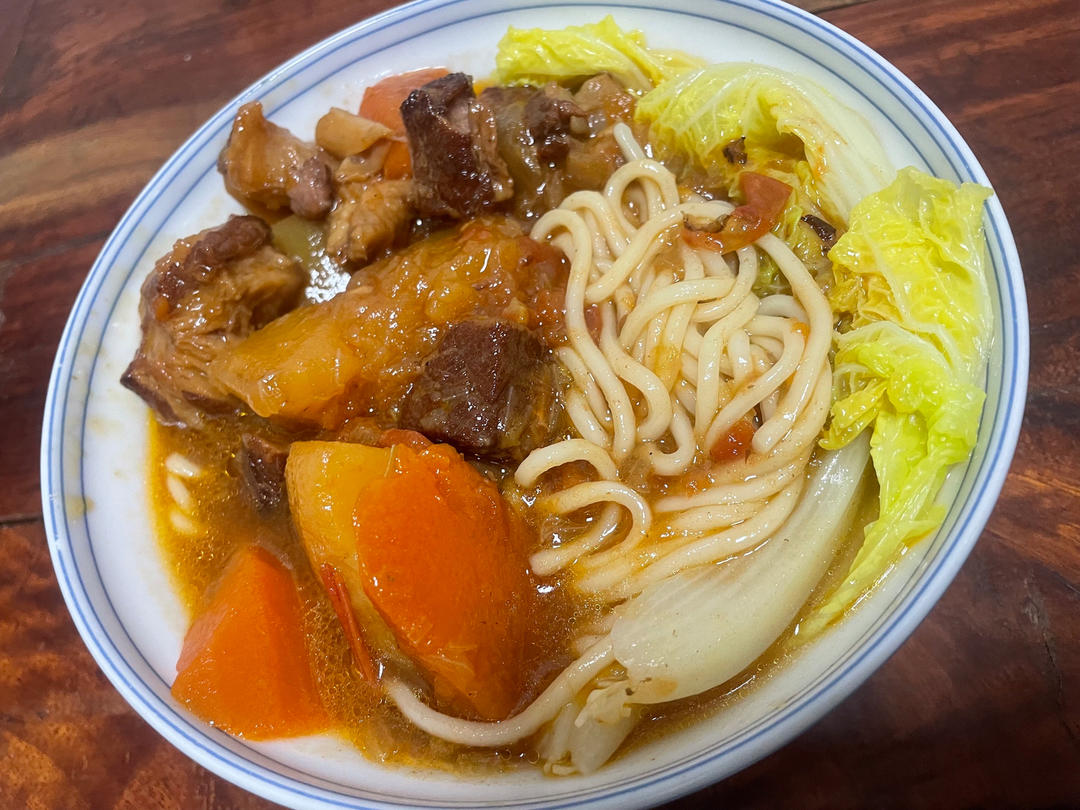 番茄土豆炖牛腩