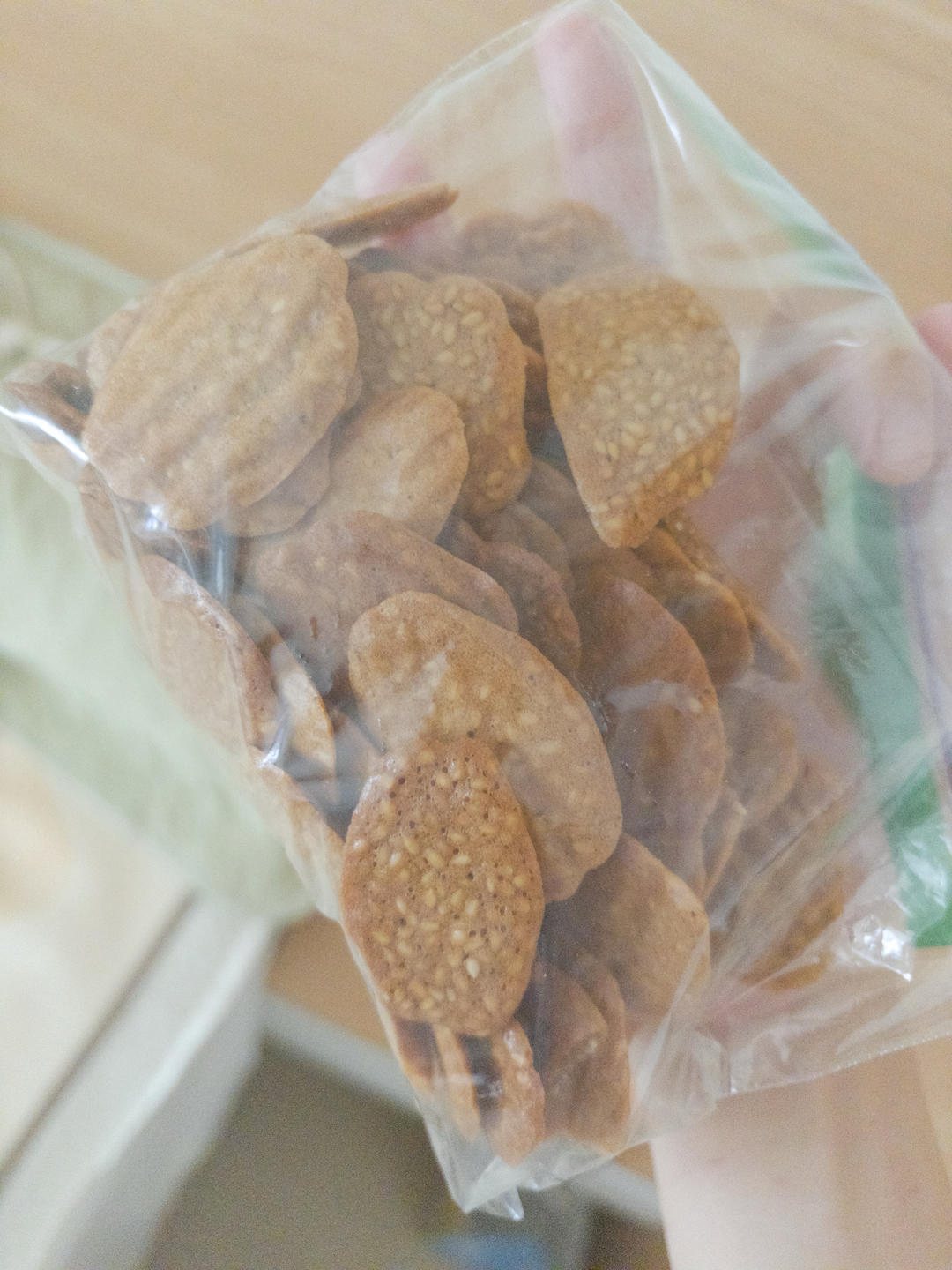 芝麻薄脆饼干，一步操作，超级简单