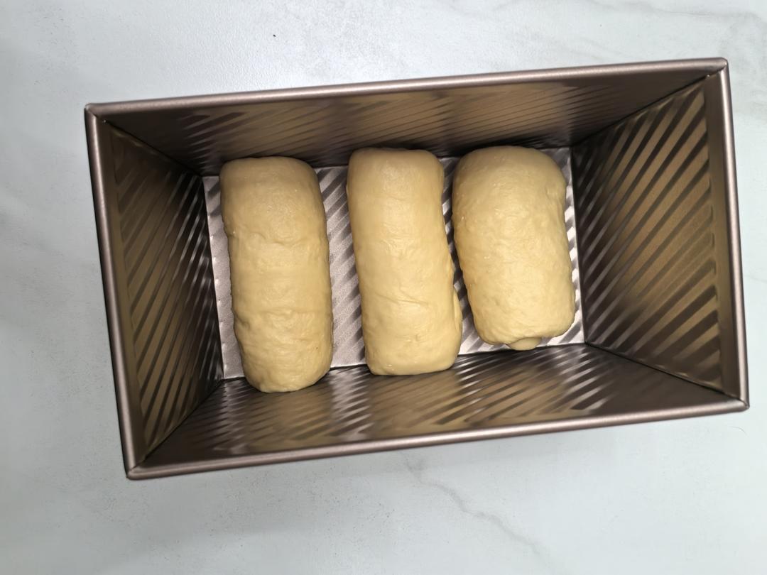 夺命软吐司(๑´ڡ`๑)超软拉丝极速方便的一次发酵吐司