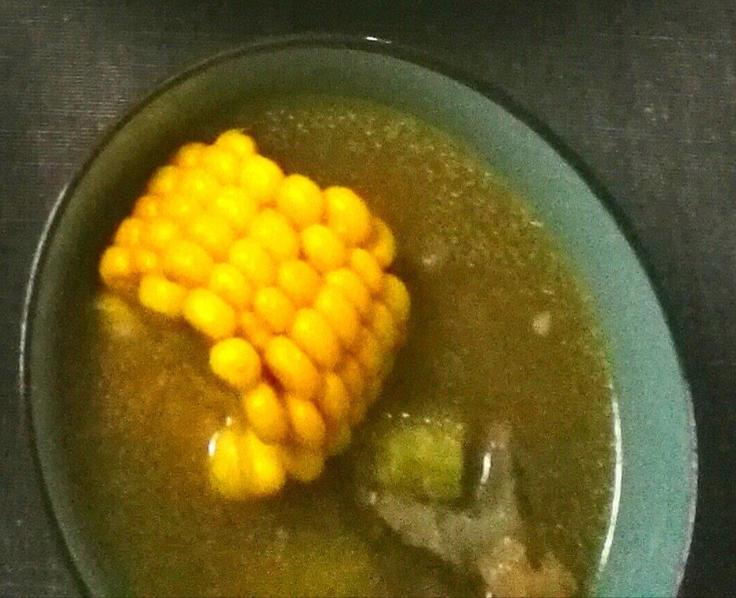 猪骨黄豆苦瓜汤