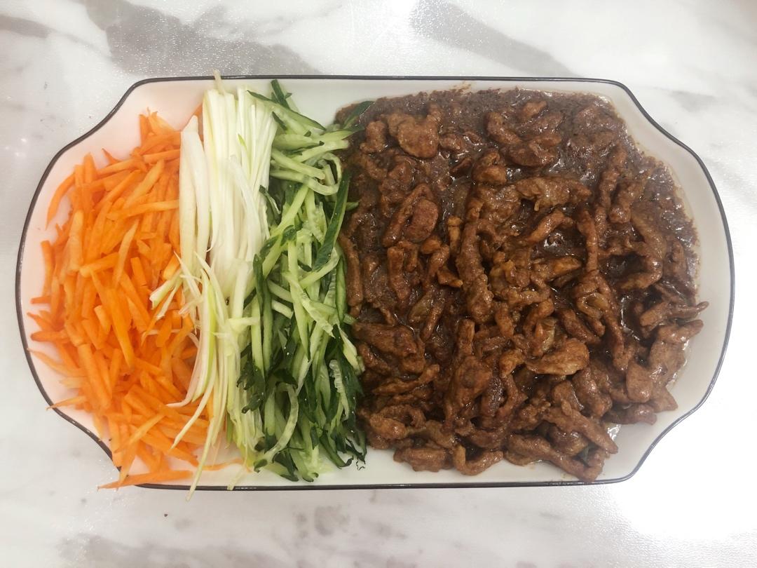 京酱肉丝