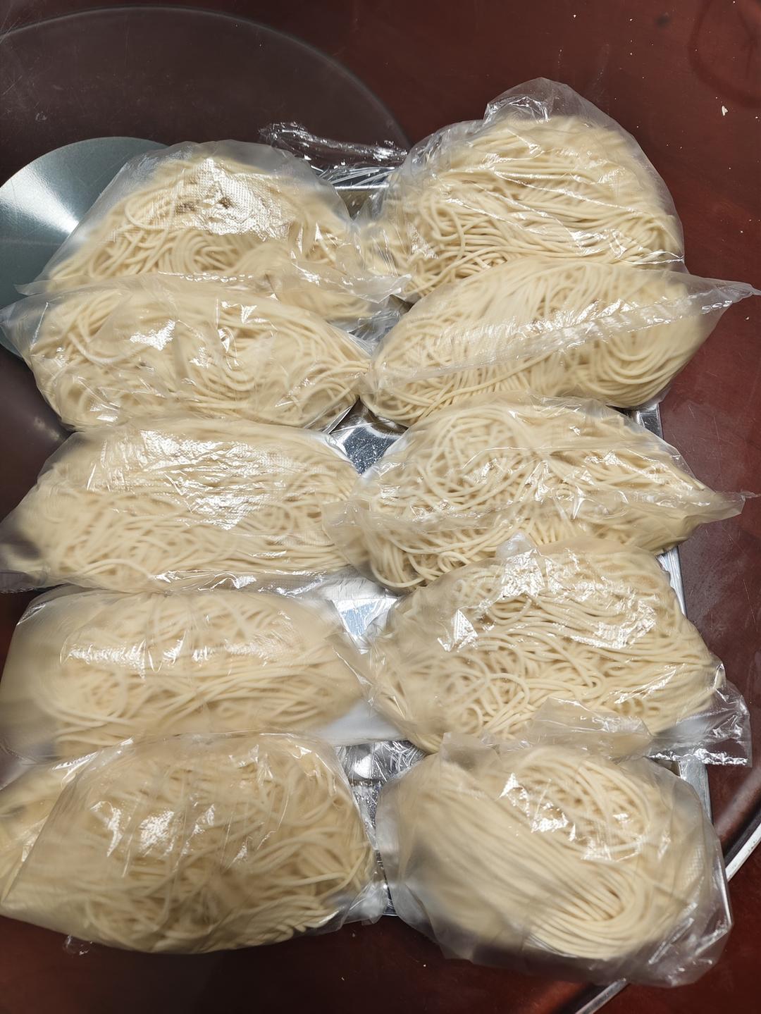 九阳面条机自动面条、炒空心面