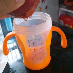 宝宝果汁的简易榨取法的做法 步骤3