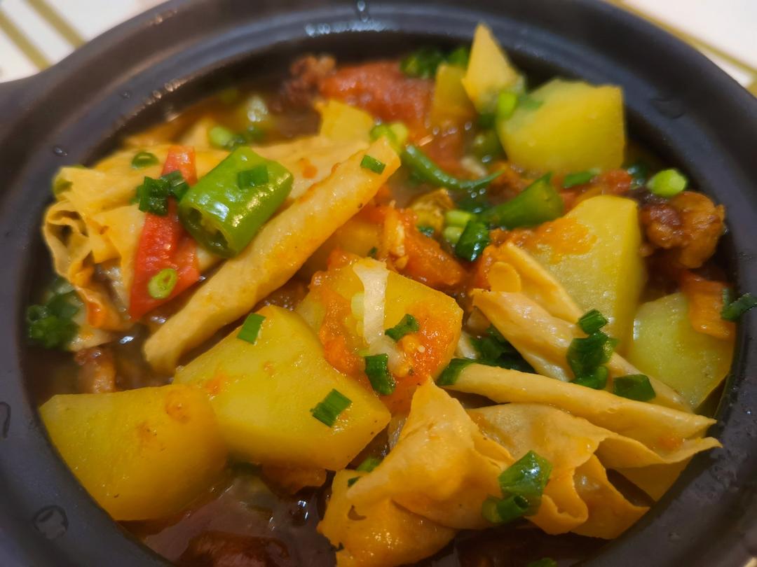 番茄土豆炖牛腩