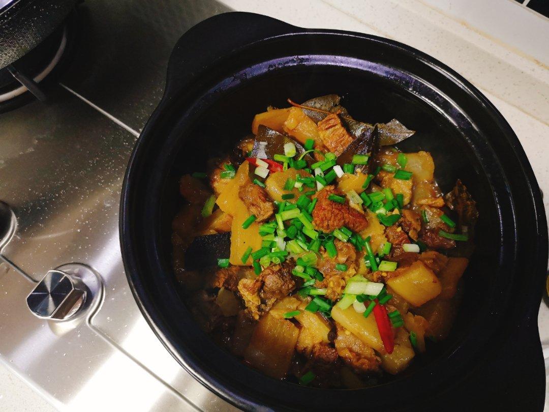 电饭煲炖胡萝卜牛腩