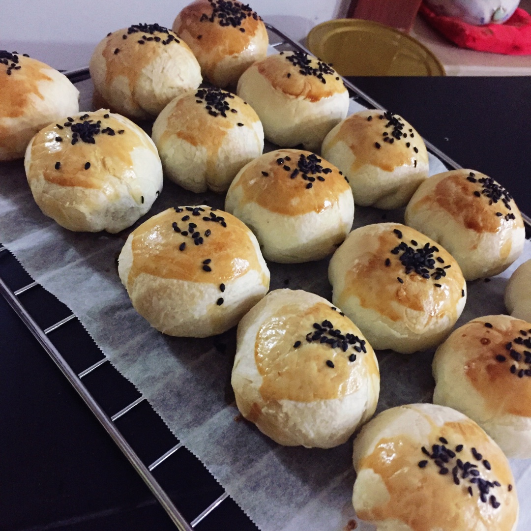 泳式鲜肉榨菜月饼