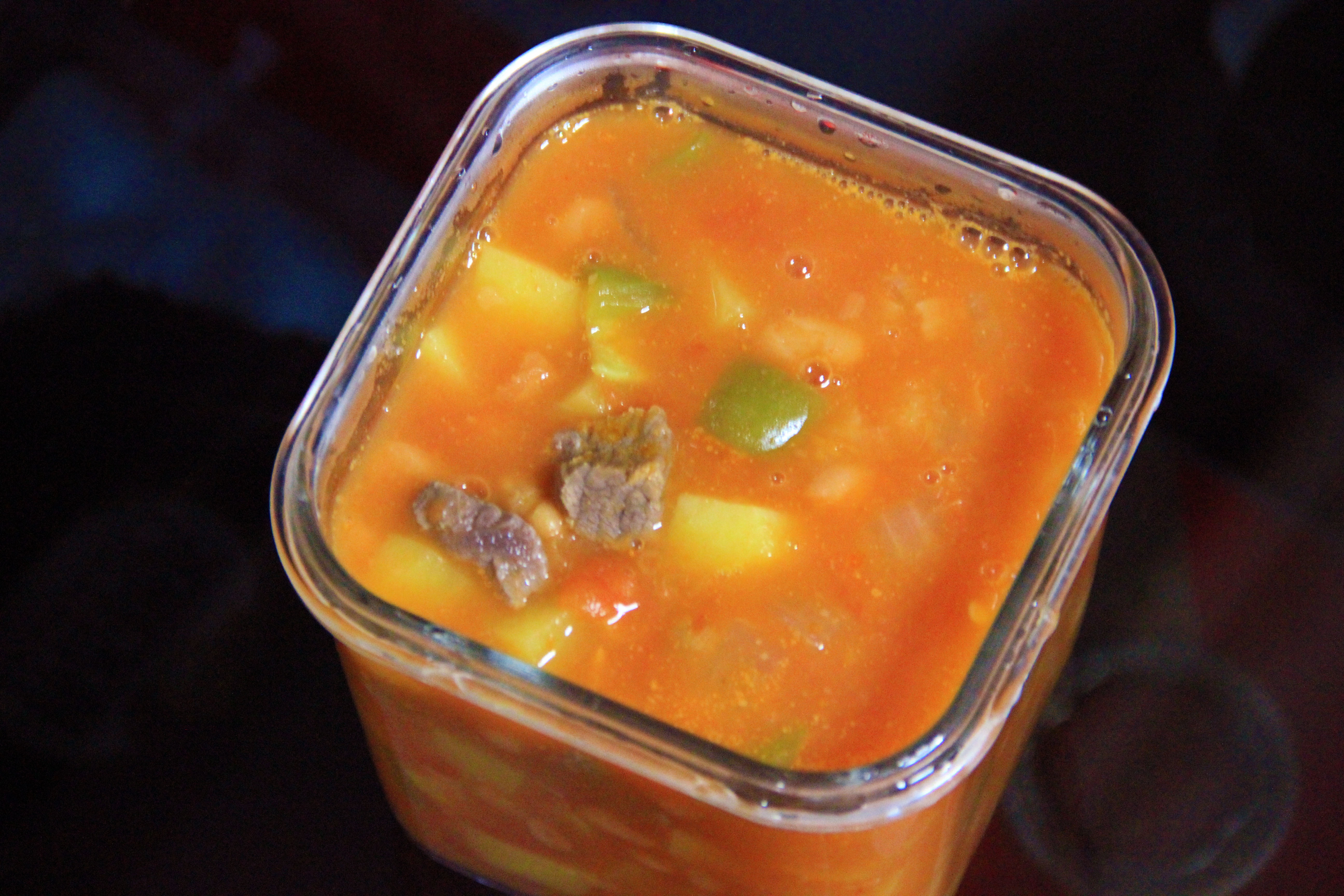 番茄黄豆炖牛腩