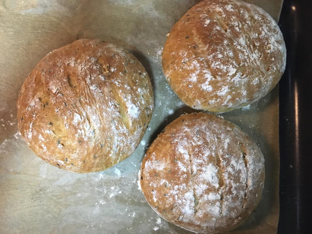 健康黑芝麻面包（免揉）