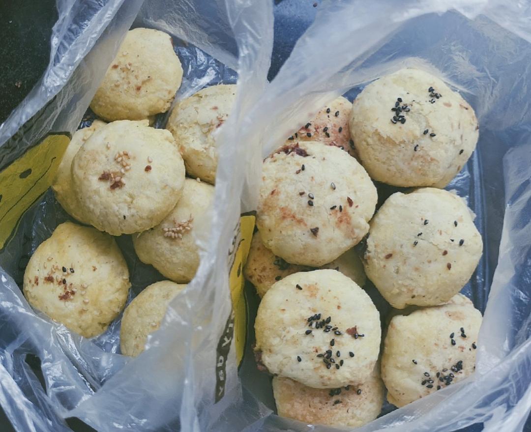 酥皮绿豆饼   酥得掉渣渣